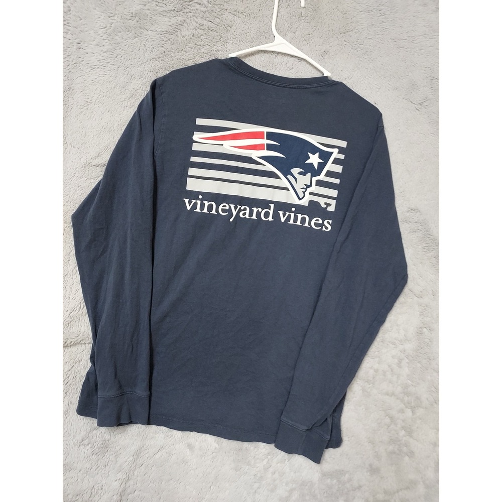 New England Patriots Shirt Mens Small Vineyard Vines NFL Long Sleeve Pocket Navy